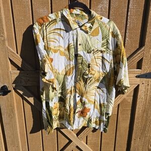 Tropical Leaf Print Casual Button Down Shirt